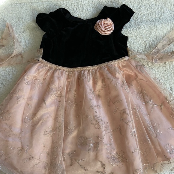 Dress for 3t girls - Picture 2 of 5
